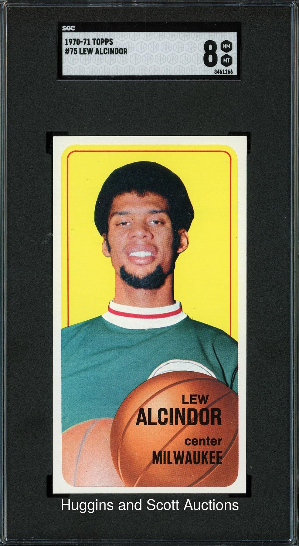1970-71 Topps Basketball #75 Lew Alcindor - SGC 8 NM-MT